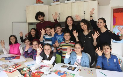 Üç Boyutlu Hareketli Kitap Tasarımı Atölyesi  Çalışmaları Tüm Hızıyla Devam Ediyor