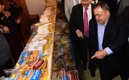 Büyükşehir Halk Ekmek’ten Çamlıdere’ye Büfe…