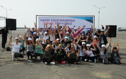 Süleymanpaşalılar Sağlıklı Yaşam İçin Zumba Yapıyor