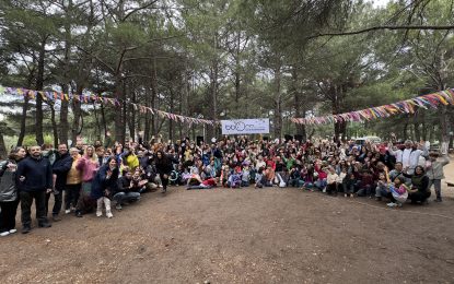 “İzmir’de Alternatif Eğitim Hareketi: Başka Bir Okul Mümkün Kooperatifi 10. Yılını Kutladı!”